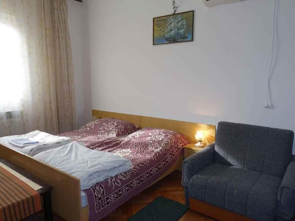 Apartment In Omisalj - Insel Krk 39736 Zewnętrze zdjęcie
