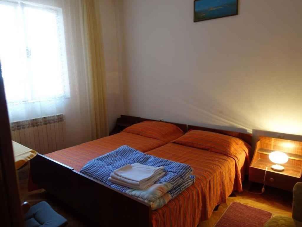 Apartment In Omisalj - Insel Krk 39736 Zewnętrze zdjęcie